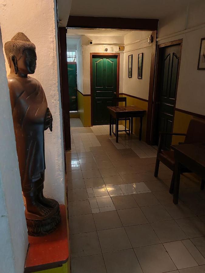 Soben Cafe Guesthouse & Restaurant Siem Reap Exterior photo